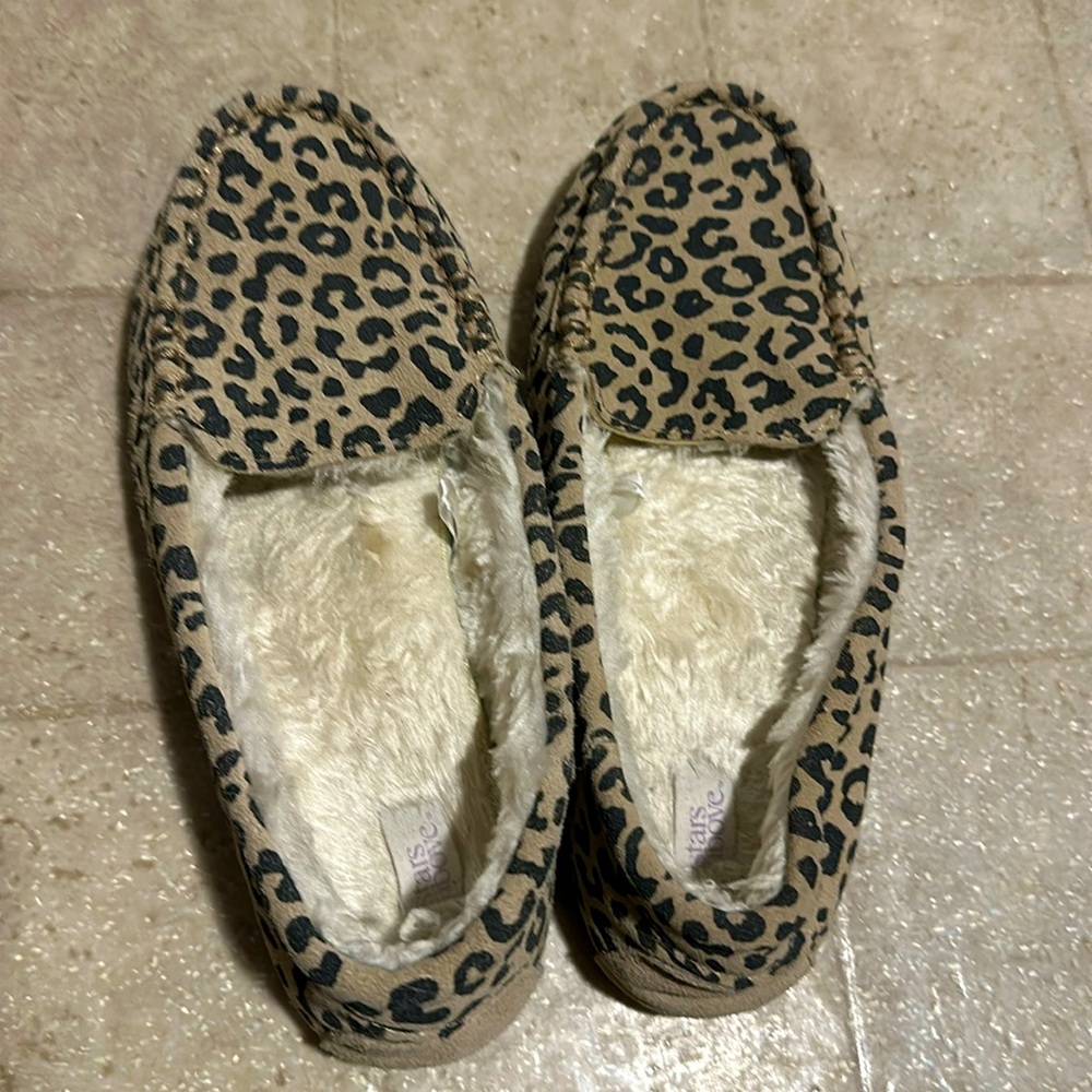 Leopard Slip on Slippers